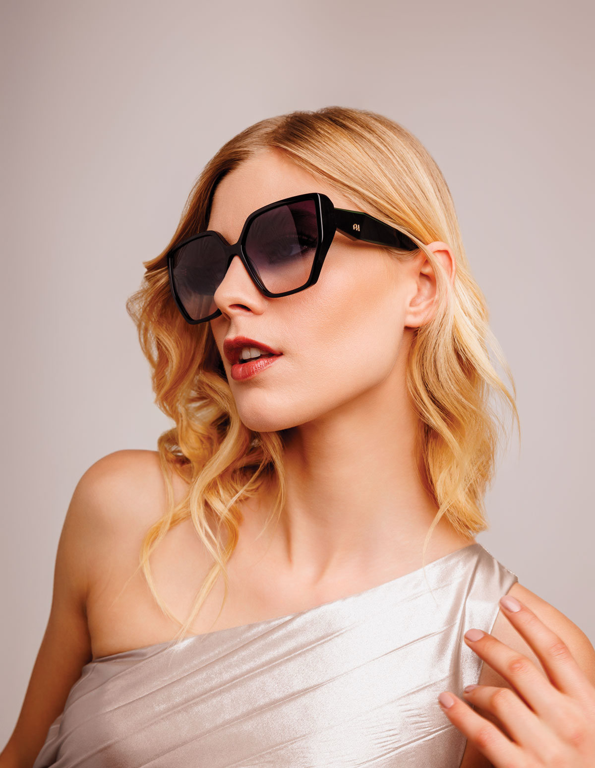 Women Sunglasses
